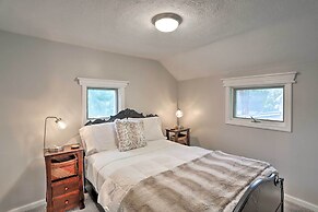 Pet-friendly Home - 1/2 Mi to Downtown Willoughby!