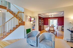 Expansive Upstate Home w/ Home Theater!