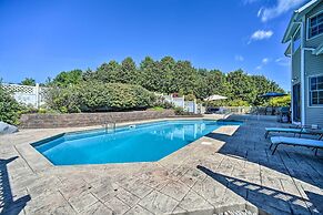 Expansive Upstate Home w/ Home Theater!