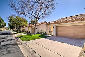 7 Mi to Mill Ave: Bbq-ready Mesa Townhouse