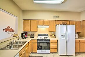 7 Mi to Mill Ave: Bbq-ready Mesa Townhouse