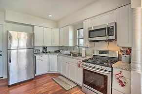 Deck, Grill & Yard: Pet-friendly Van Alstyne Gem!