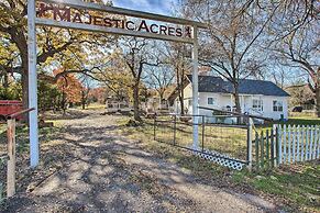 Deck, Grill & Yard: Pet-friendly Van Alstyne Gem!