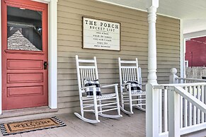 The Ruebling House Cozy Defiance Apartment!