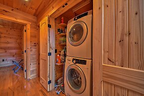 Warm & Cozy Cabin w/ Deck on Top of the Blue Ridge