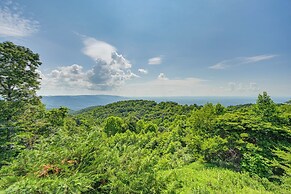 Warm & Cozy Cabin w/ Deck on Top of the Blue Ridge