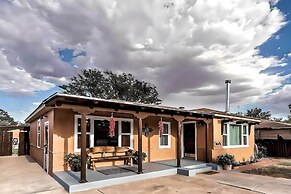 Pet-friendly Clovis Home: Yard, Pergola & Hot Tub
