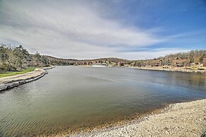 Branson West Villa w/ Golf Course View & Pool!