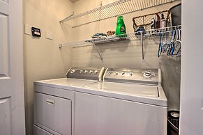 Lakefront Missouri Condo w/ Pool Access & Balcony