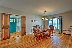 Common Fence Point Cottage w/ Ocean Views!