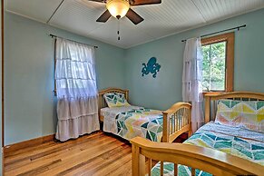 Common Fence Point Cottage w/ Ocean Views!