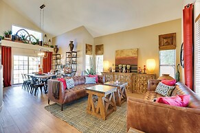 Outdoor Kitchen & Pool: Cave Creek Getaway