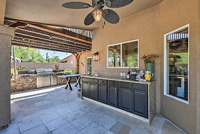 Outdoor Kitchen & Pool: Cave Creek Getaway