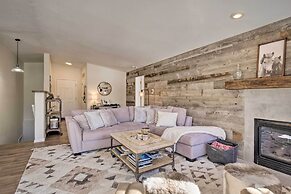 Nomad Haus w/ Mtn Views & Deck - 25 Mi to Breck!