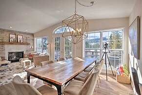 Nomad Haus w/ Mtn Views & Deck - 25 Mi to Breck!