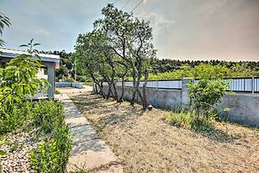 Peaceful Vadito Family Home Near Taos Valley!