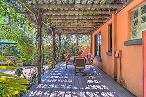 Vibrant Sarasota Studio < 1 Mile From the Beach!