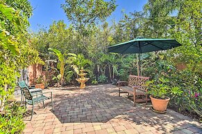 Vibrant Sarasota Studio < 1 Mile From the Beach!