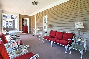 Large Kennebunk Home, Walk to Beach < 2 Mi to Town