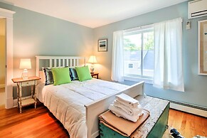 Large Kennebunk Home, Walk to Beach < 2 Mi to Town