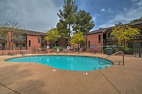 South Sedona Condo w/ Pool Access - Walk to Shops!