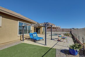 Tucson Home w/ Private Pool & Mountain Views!