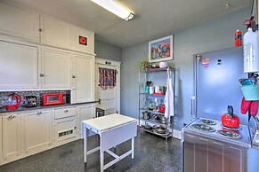 'the Purple House' Apt in Downtown Flagstaff!