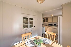 Wine Country Escape w/ Hot Tub in River Pines!