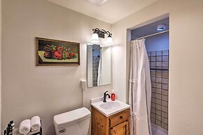 Wine Country Escape w/ Hot Tub in River Pines!