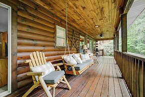 Peaceful Smoky Mountain Cabin w/ Deck & Fire Pit!