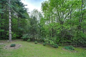 Peaceful Smoky Mountain Cabin w/ Deck & Fire Pit!