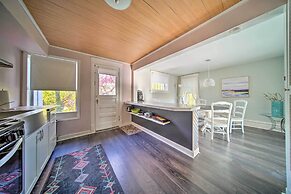 Historic Family Home 2 Mi to Lake Erie & Zoo!