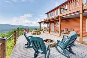 Mtn-view Cabin: Deck & Pets Welcome in Murphy