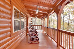 Secluded Smoky Mountain Cabin w/ Wraparound Deck!
