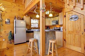 Secluded Smoky Mountain Cabin w/ Wraparound Deck!