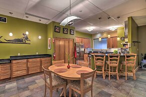 Idyllic Dtwn Anchorage Condo w/ Fireplace!