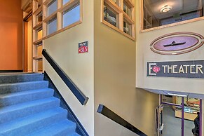 Idyllic Dtwn Anchorage Condo w/ Fireplace!