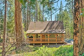 Game Room & Deck: Oso Cozy Cabin in Arnold!