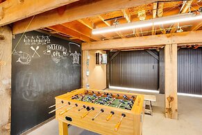 Lake Granbury Fishing Escape w/ Dock & Kayaks!