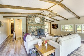 Wyoming Nature Retreat: 19 Mi To Devils Tower