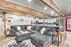 Fire Pit + ATV Trail Access: Munds Park Cabin!