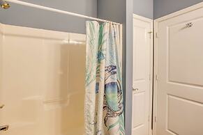 Updated Condo: Access to Golf & Beaches