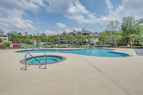 Updated Condo: Access to Golf & Beaches