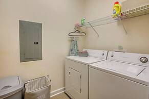 Updated Condo: Access to Golf & Beaches