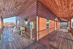 Spacious Slaty Fork Home ~ 12 Mi to Snowshoe