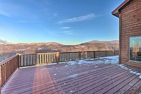 Spacious Slaty Fork Home ~ 12 Mi to Snowshoe