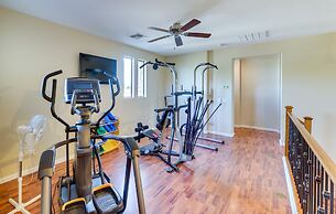 Pool, Fire Pit & Grill: Chandler Oasis!