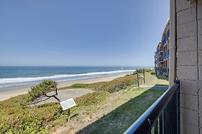 Resort Lincoln Condo w/ Ocean Views & Pool Access!