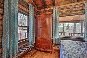 Relaxing Retreat w/ Private Dock on Claytor Lake!