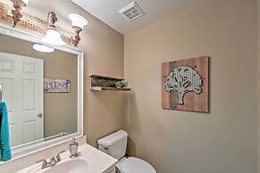 Stunning Goodyear Home w/ Private Hot Tub & Pool!